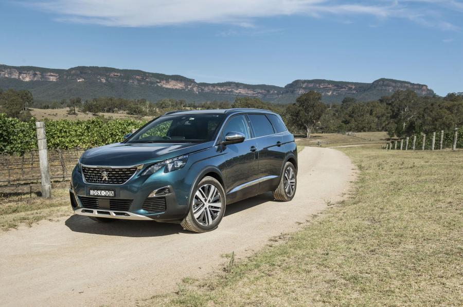  Peugeot 5008 GT 2018 года  (AU) (фото 8 из 29)